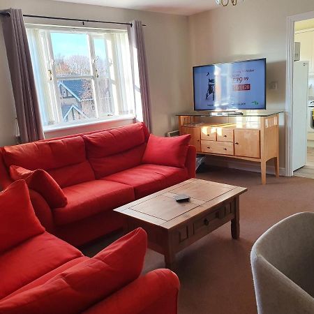 Entire 2 Bedroom Apartment Free Parking Saffron Walden Exterior foto